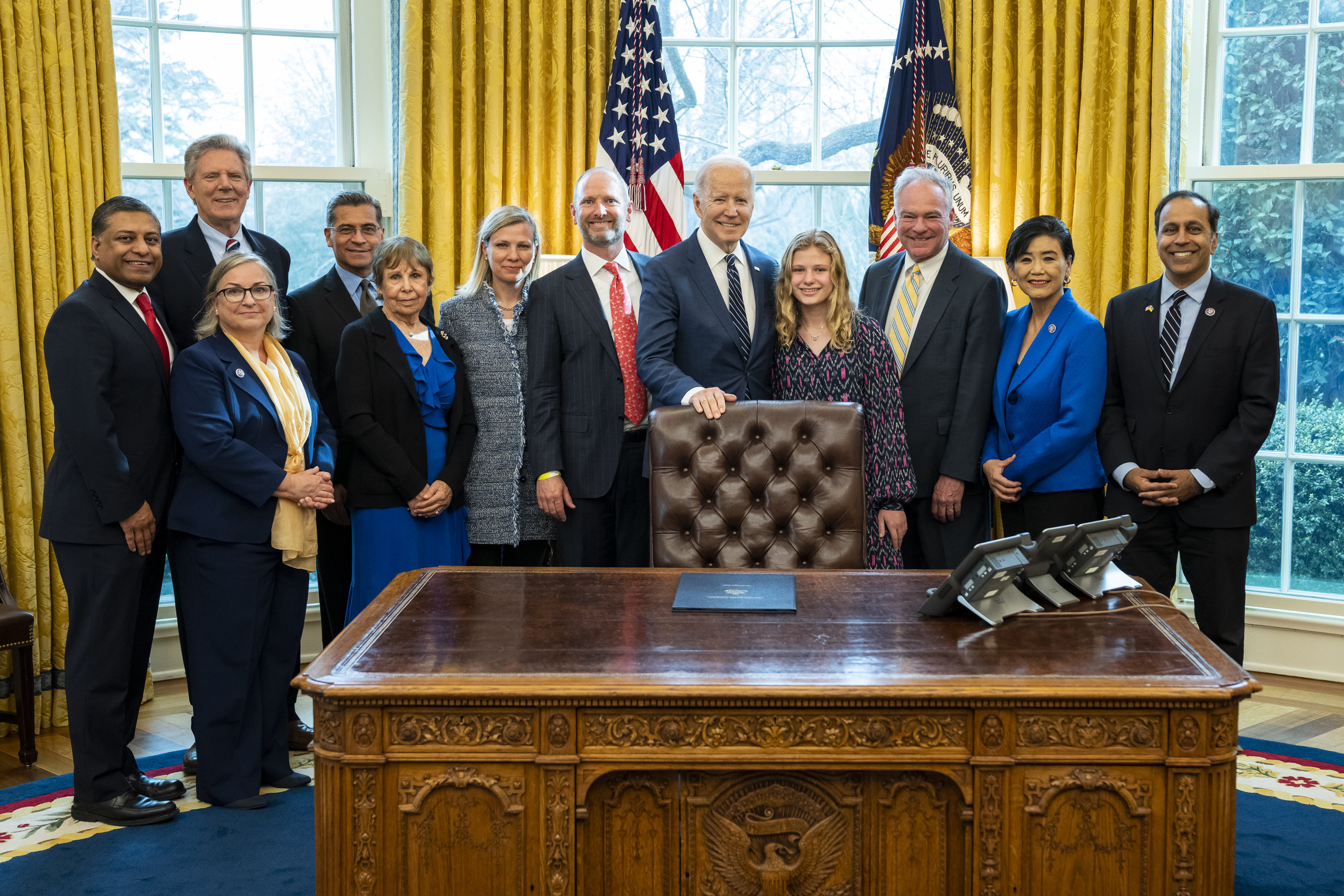 President Joe Biden signs H.R. 1667, the Dr. Lorna Breen Health Care Provider Protection Act, Friday, March 18, 2022, in the Oval Office of the White House. Official White House Photo by Adam Schultz. 